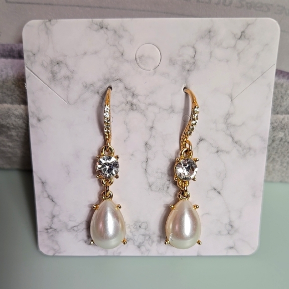 Gold Tone Silver Fuax Pearl Drop Earrings - Picture 4 of 17